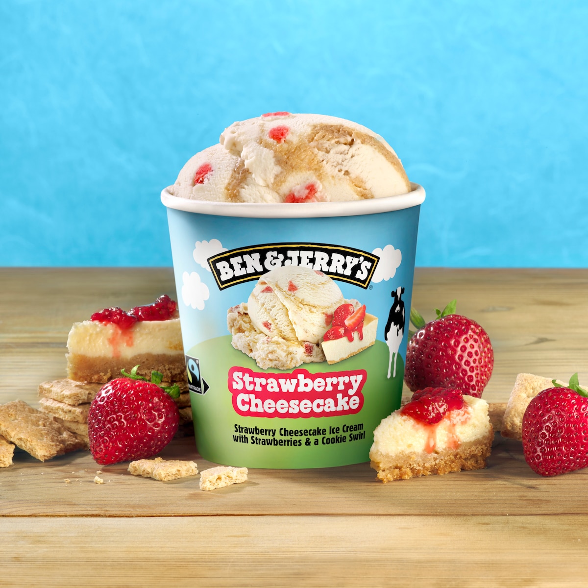 Strawberry Cheesecake Eiscreme Pint 3 / 4